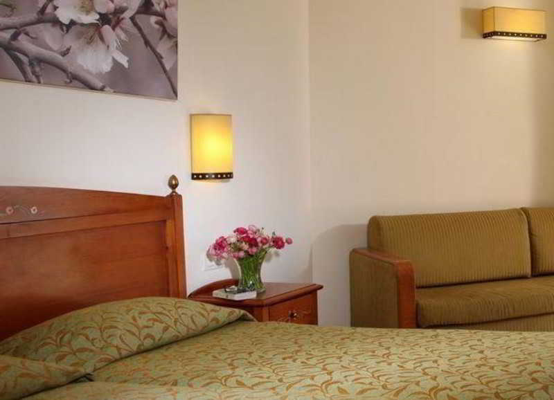 Nir Etzion Resort Ein Hod Екстериор снимка